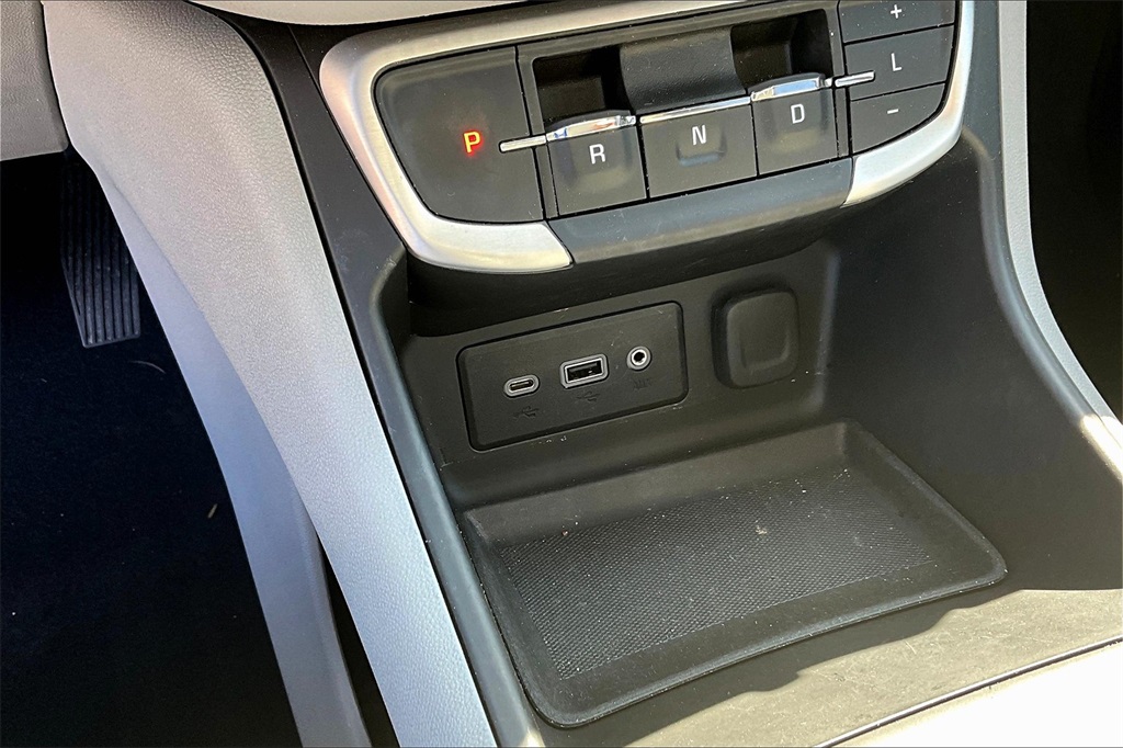 2023 GMC Terrain SLE - Photo 26