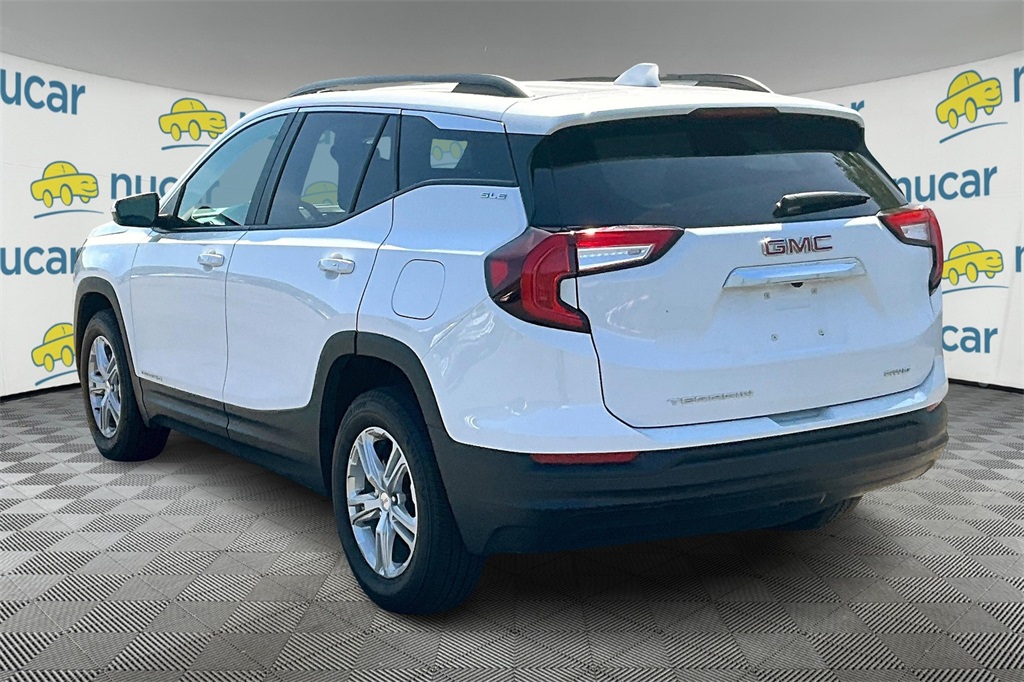 2023 GMC Terrain SLE - Photo 4