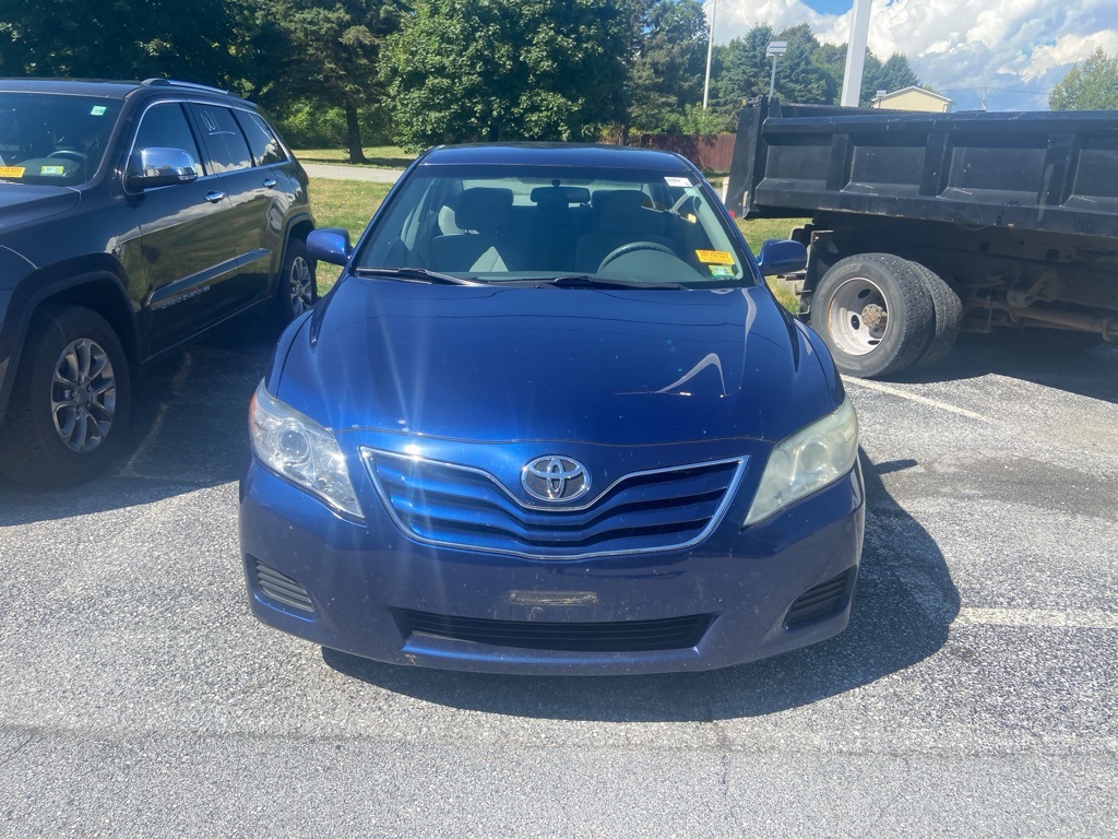 2011 Toyota Camry SE - Photo 5