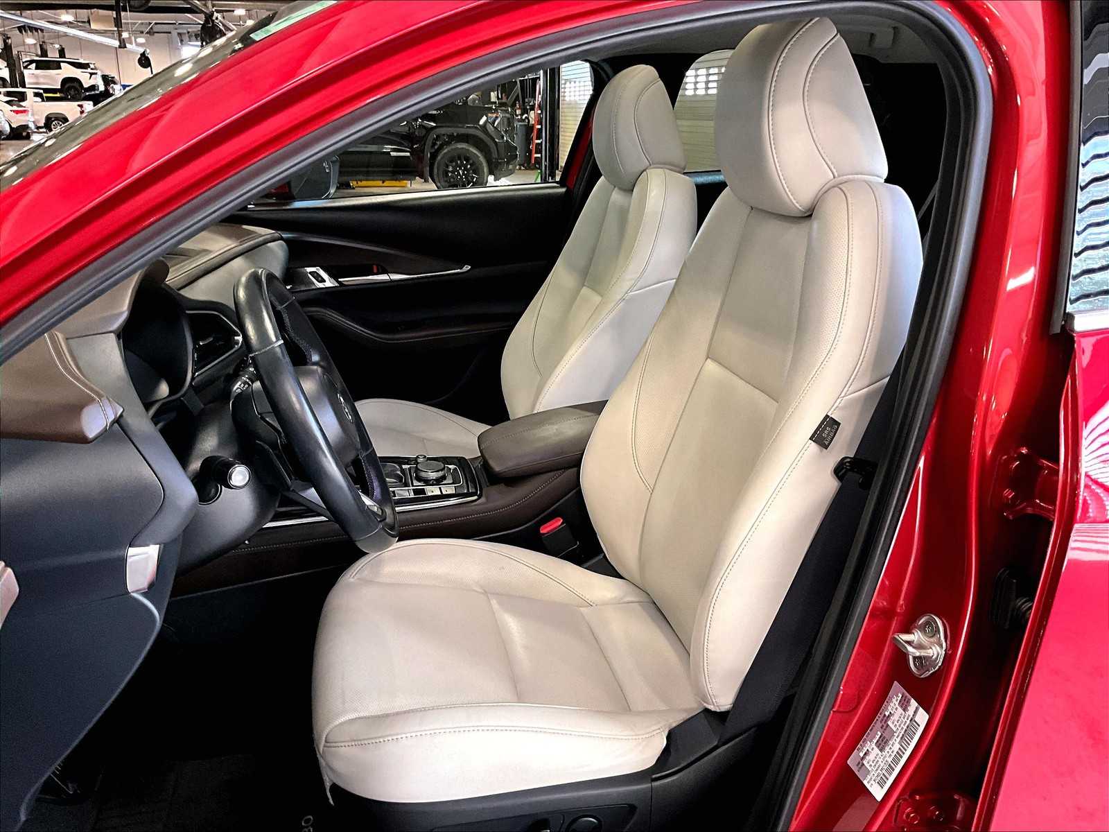 2021 Mazda CX-30 Premium - Photo 10