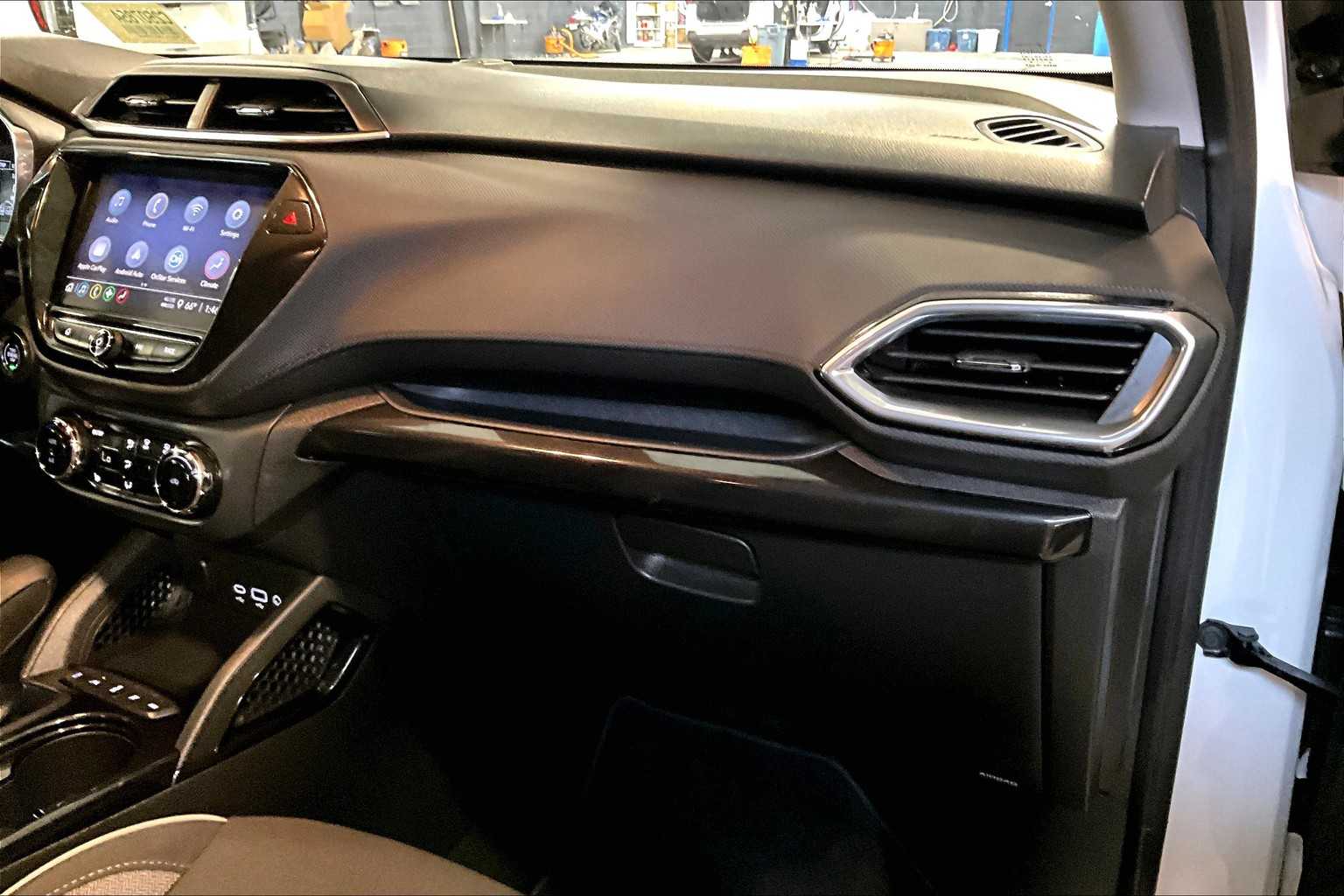 2022 Chevrolet TrailBlazer LT - Photo 13