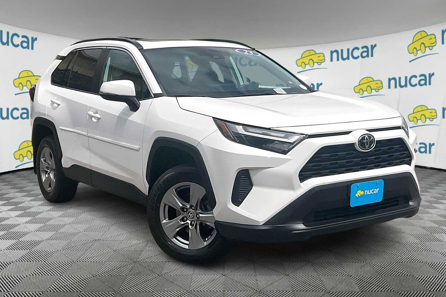 2023 Toyota RAV4 XLE