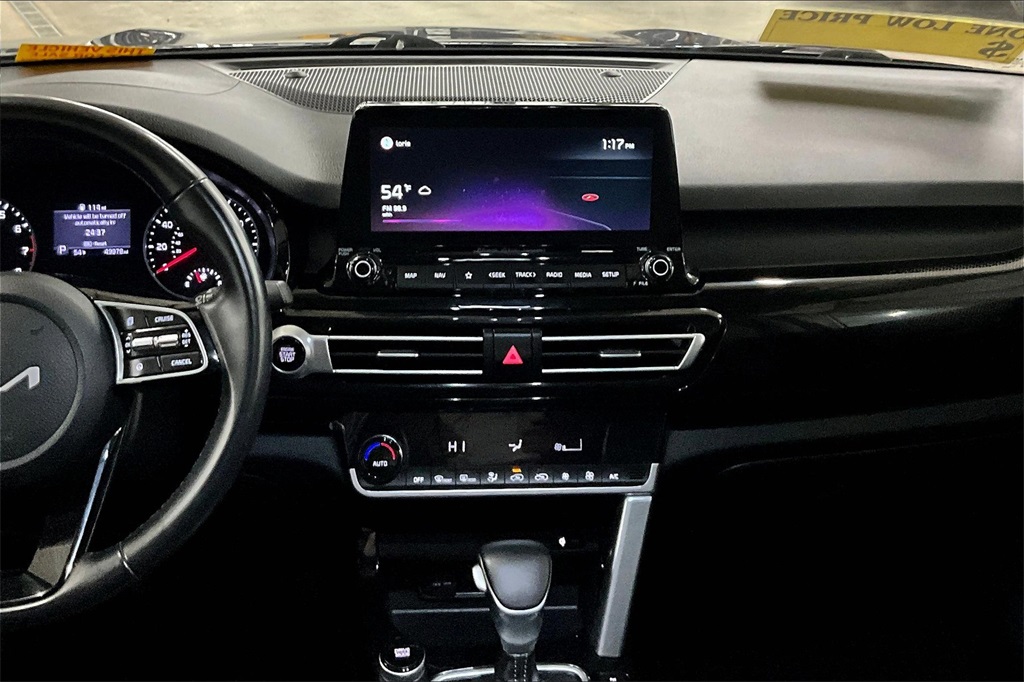 2022 Kia Seltos EX - Photo 18