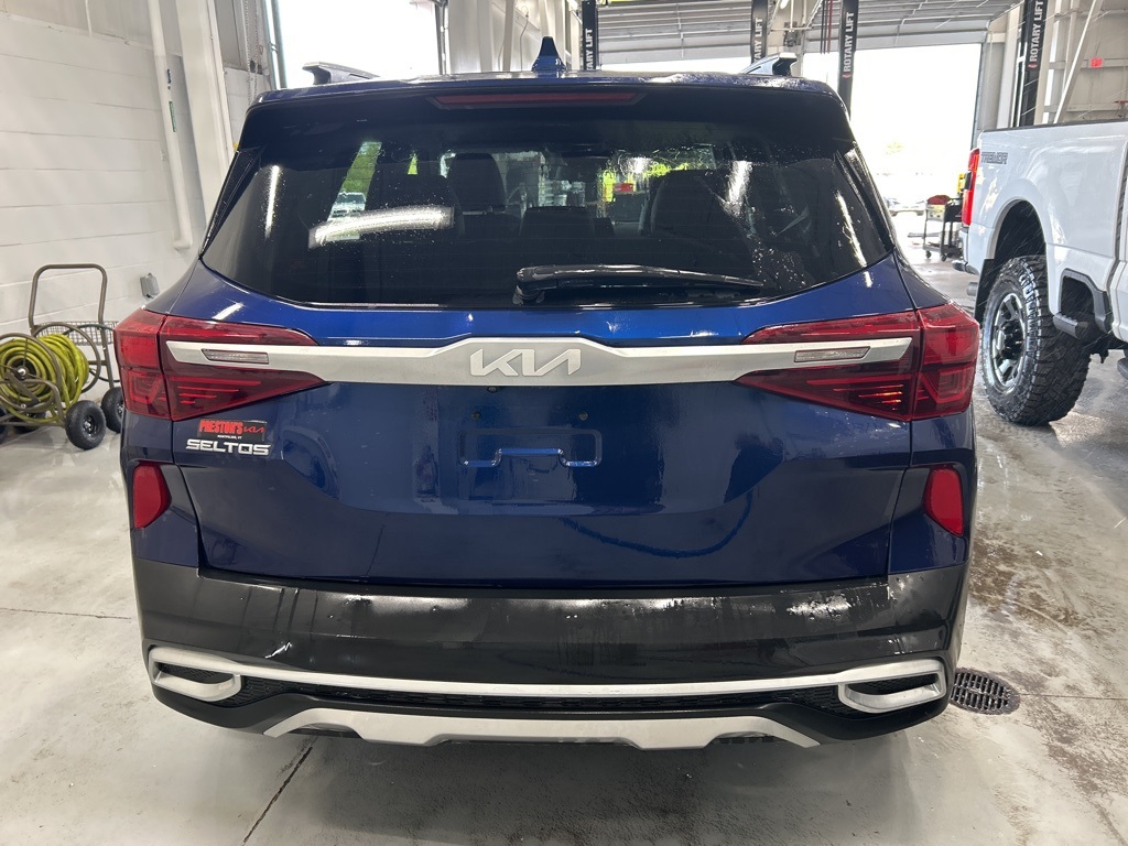 2022 Kia Seltos EX - Photo 3