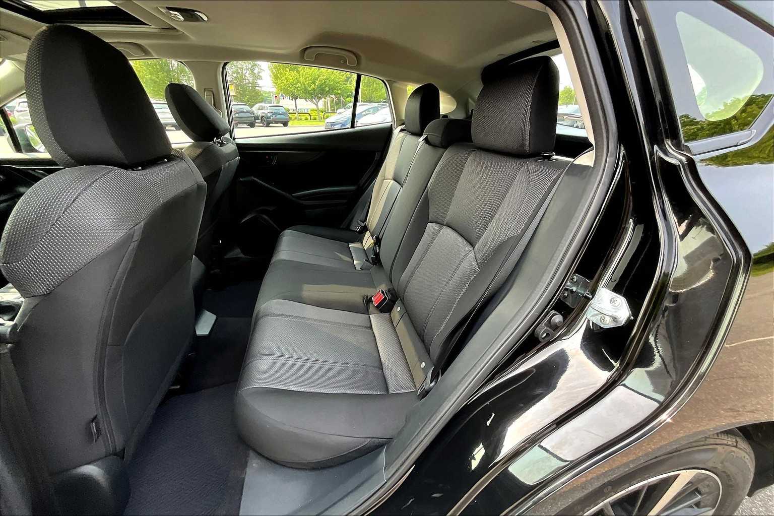 2022 Subaru Impreza Premium - Photo 15