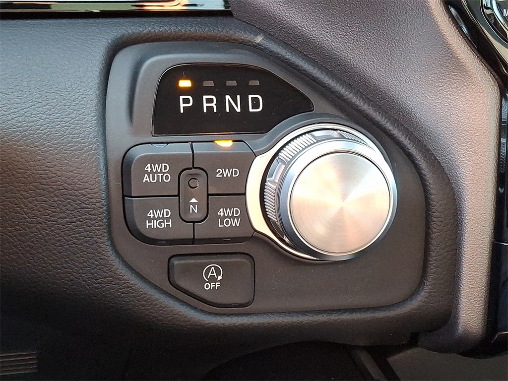 2026 Ram 1500 Laramie - Photo 11