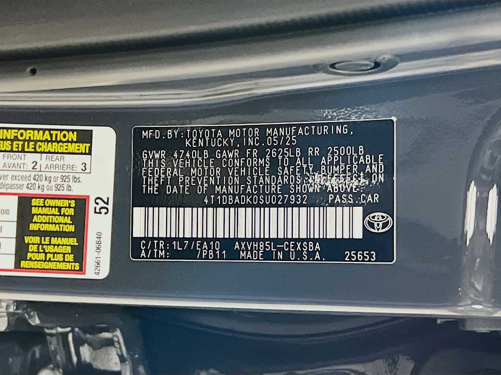 2025 Toyota Camry SE - Photo 20