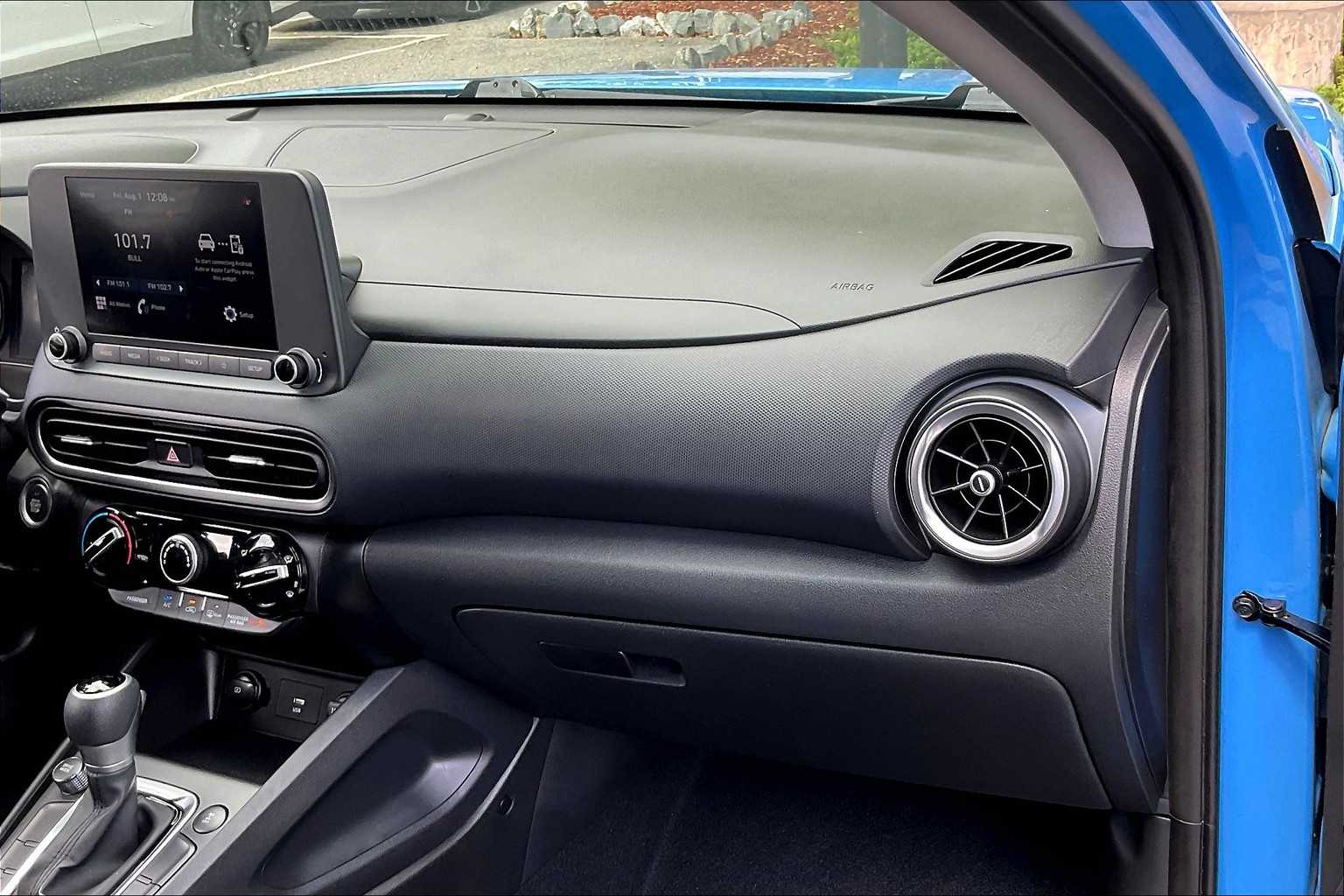 2022 Hyundai Kona SEL - Photo 25