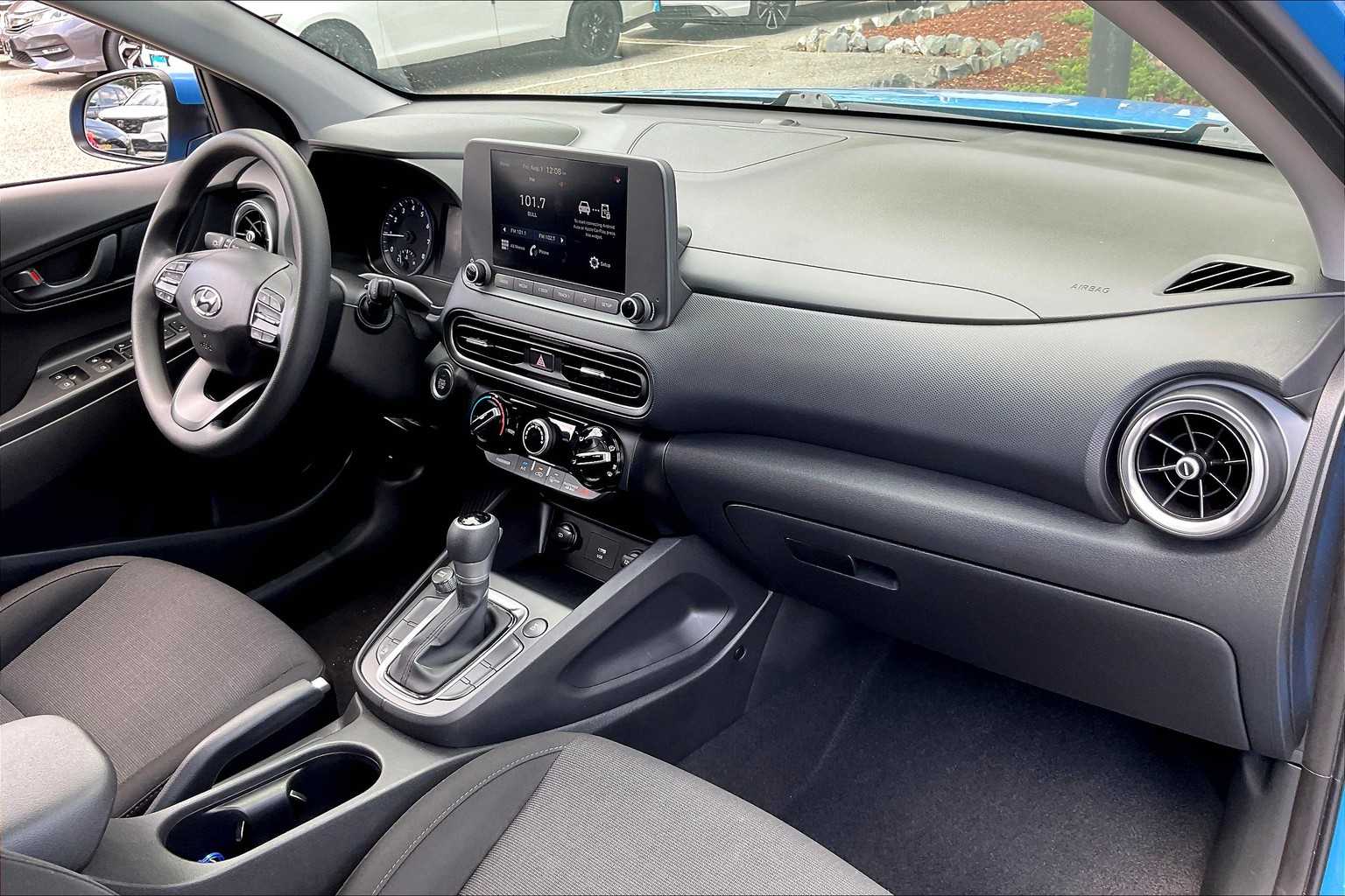 2022 Hyundai Kona SEL - Photo 27