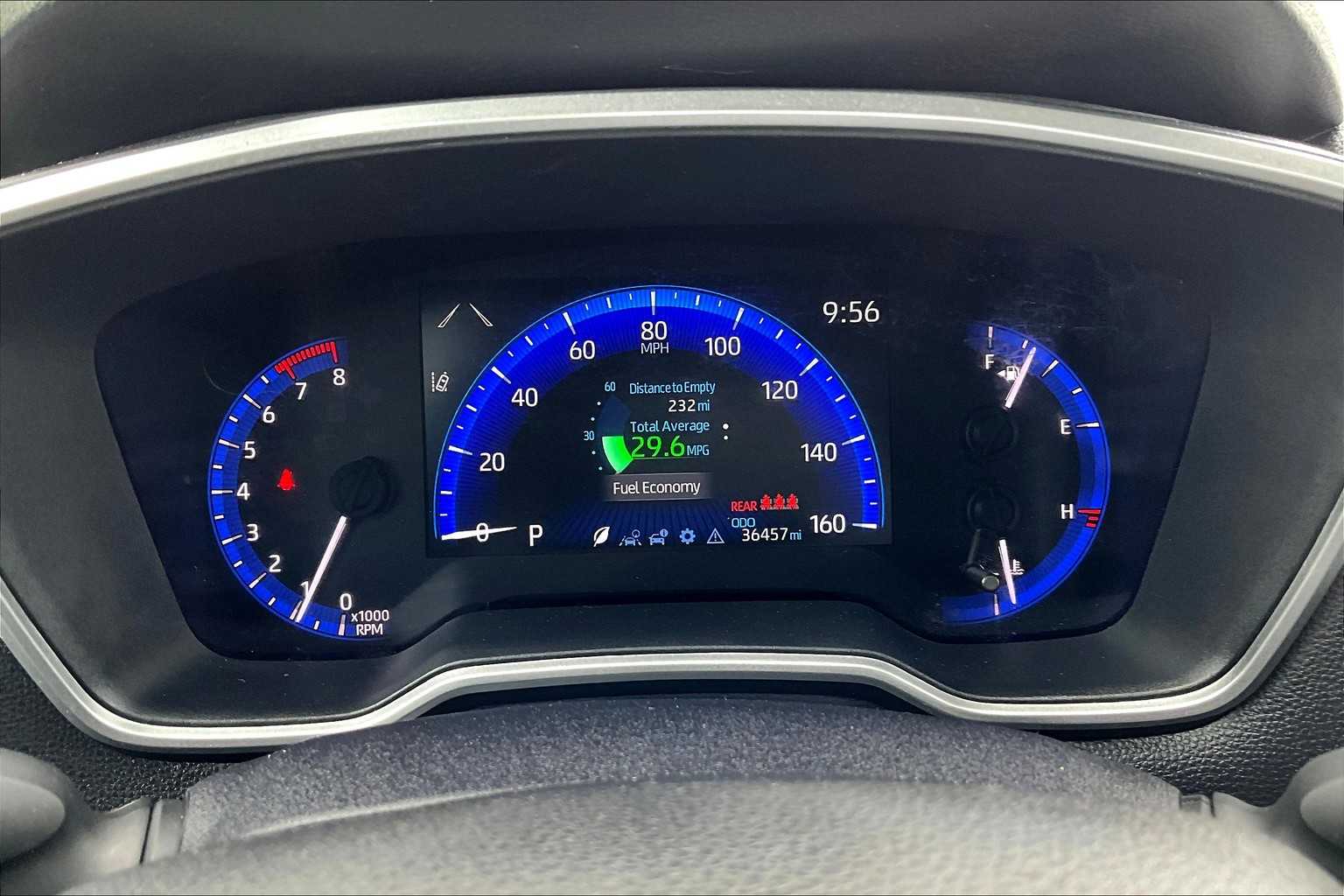 2022 Toyota Corolla Cross XLE - Photo 25