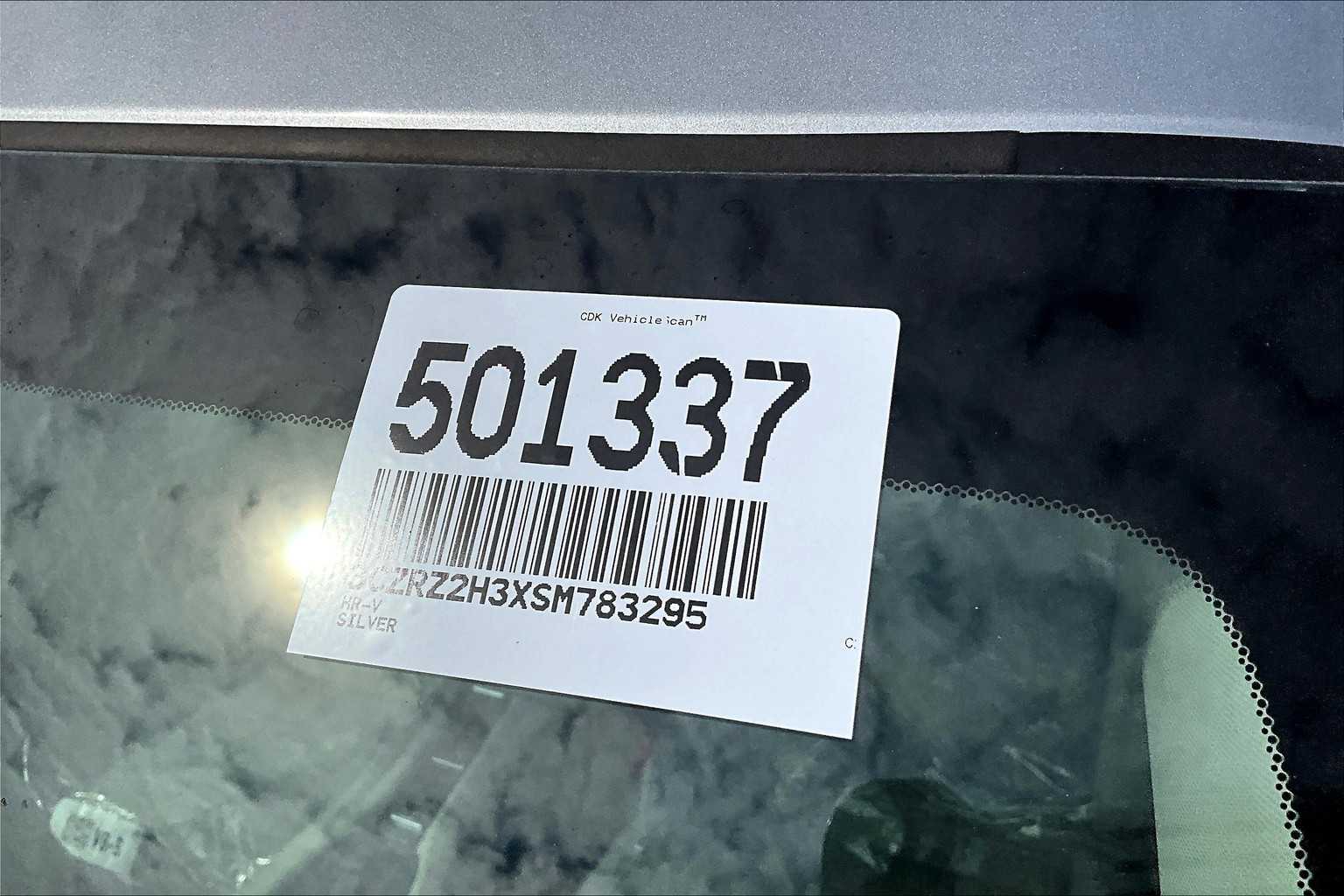 2025 Honda HR-V LX - Photo 18