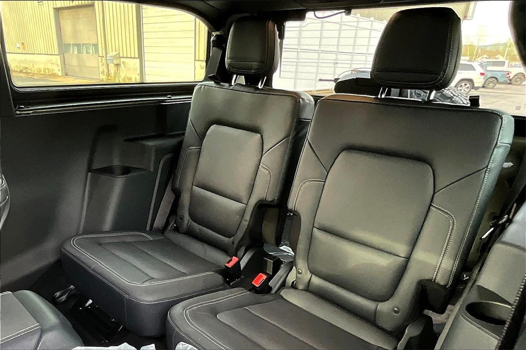 2025 Ford Bronco Badlands - Photo 12