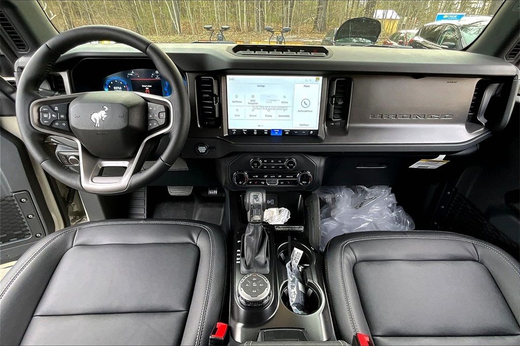 2025 Ford Bronco Badlands - Photo 9