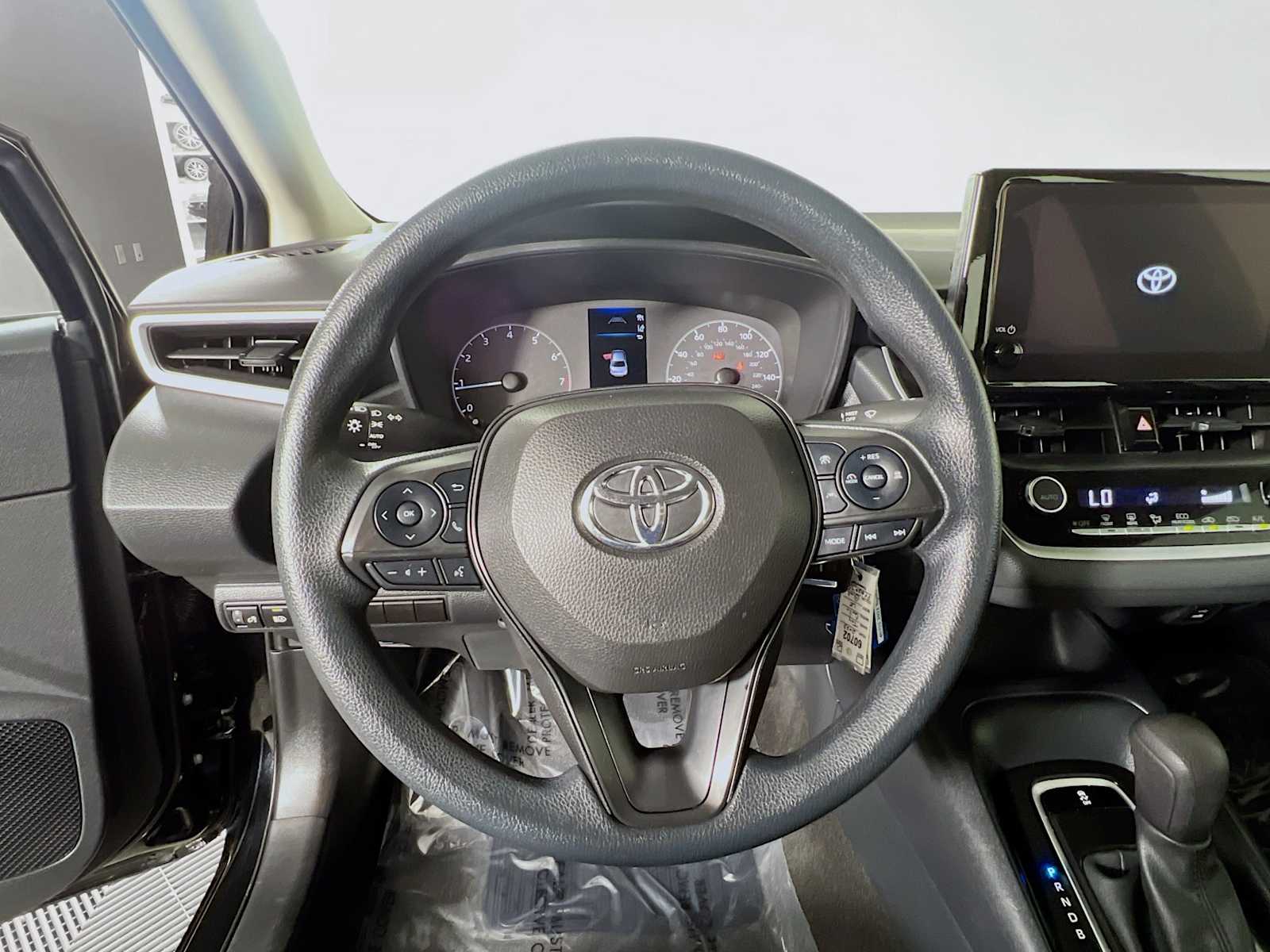 2023 Toyota Corolla LE - Photo 11