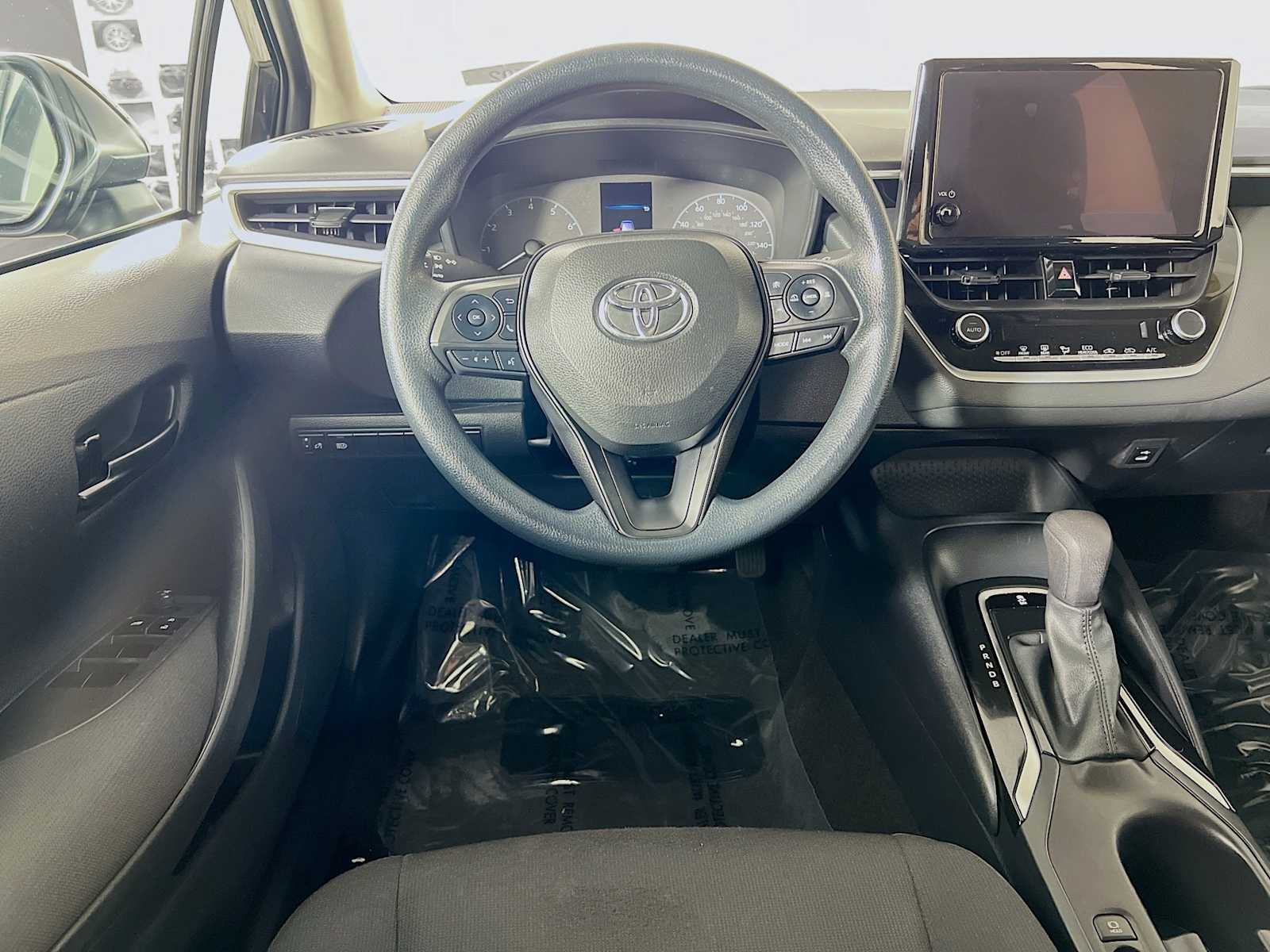 2023 Toyota Corolla LE - Photo 21