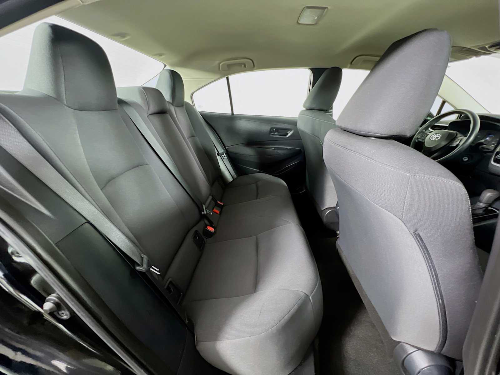 2023 Toyota Corolla LE - Photo 25