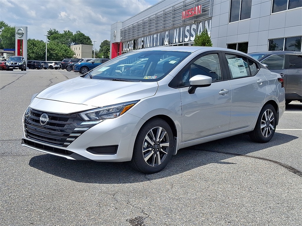 2025 Nissan Versa 1.6 SV - Photo 2