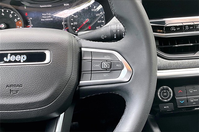 2024 Jeep Compass Latitude - Photo 24