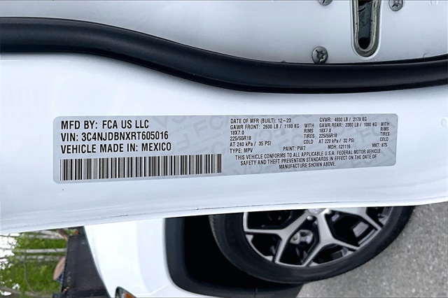 2024 Jeep Compass Latitude - Photo 33