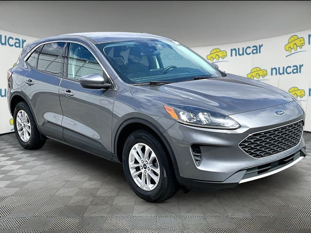 2021 Ford Escape SE