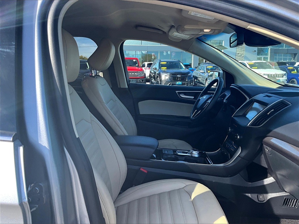2020 Ford Edge SEL - Photo 11