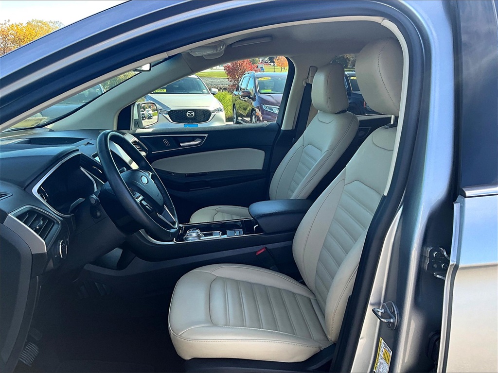 2020 Ford Edge SEL - Photo 10
