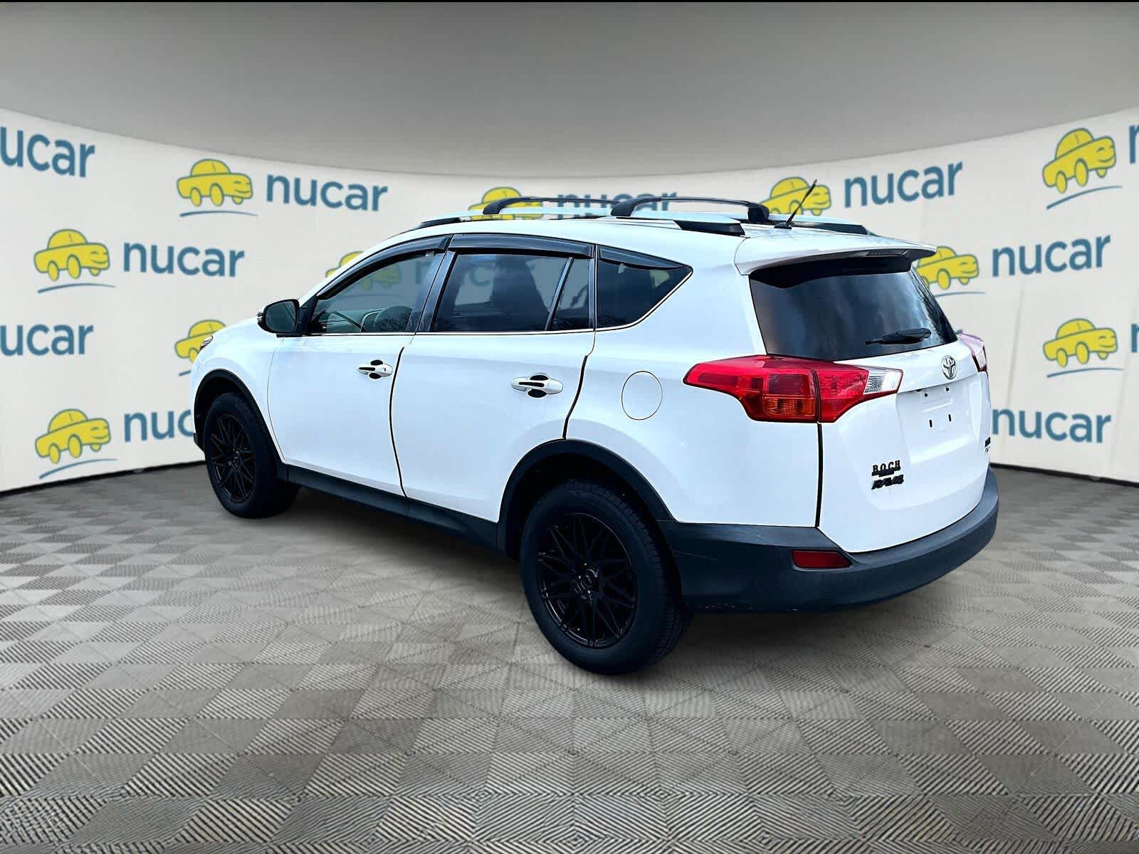 2013 Toyota RAV4 XLE - Photo 3