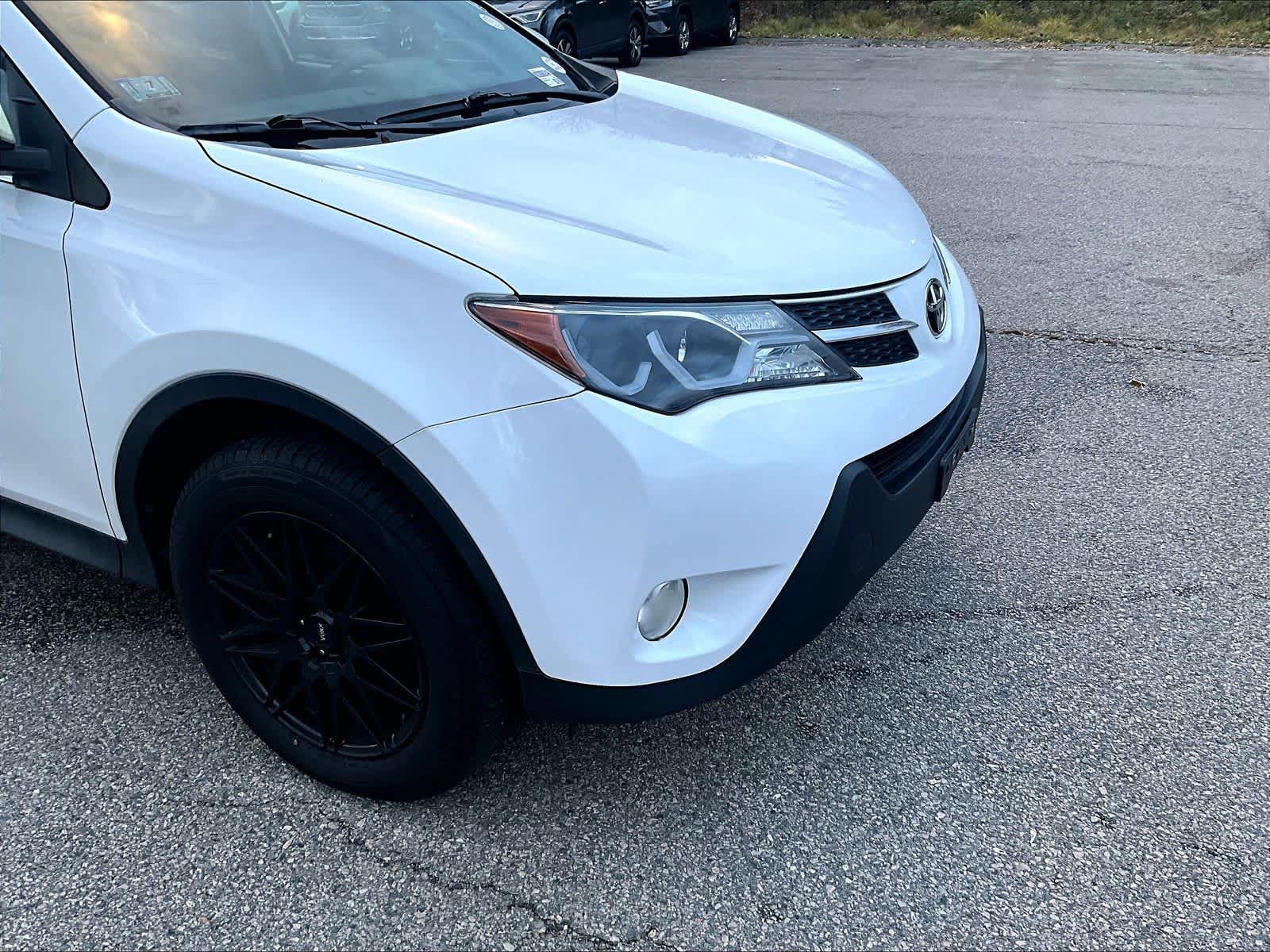 2013 Toyota RAV4 XLE - Photo 5