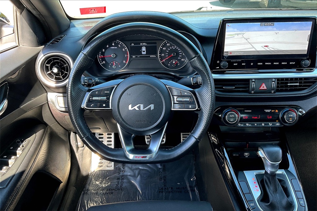 2022 Kia Forte GT-Line - Photo 16