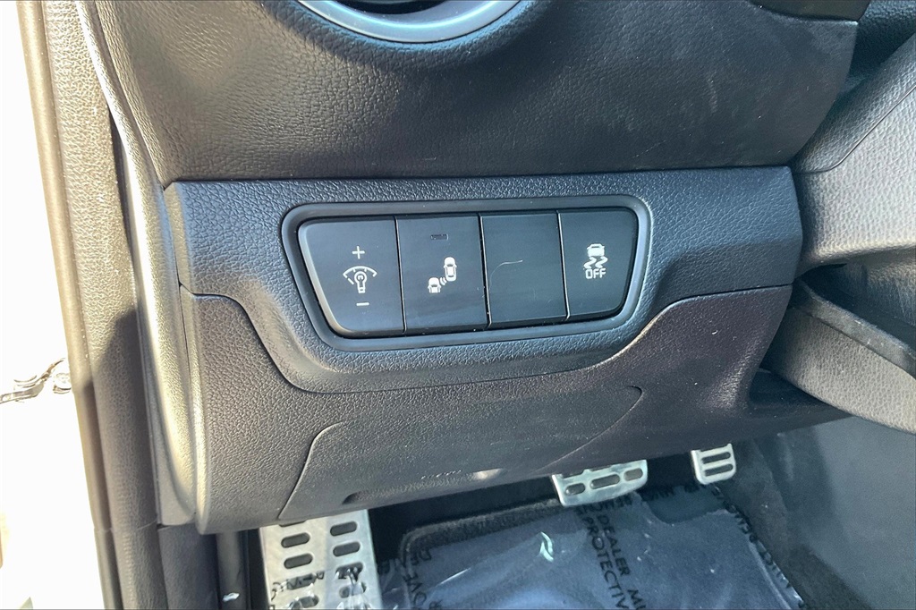 2022 Kia Forte GT-Line - Photo 26