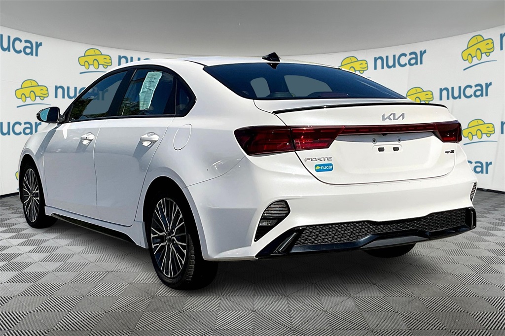 2022 Kia Forte GT-Line - Photo 4