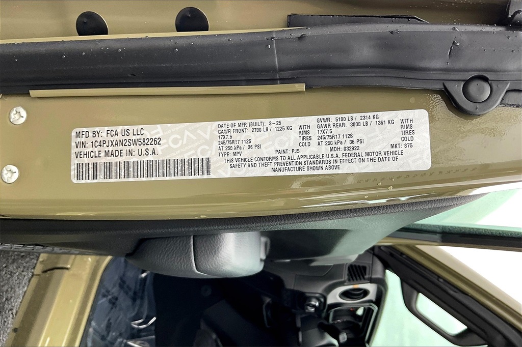 2025 Jeep Wrangler Sport - Photo 16