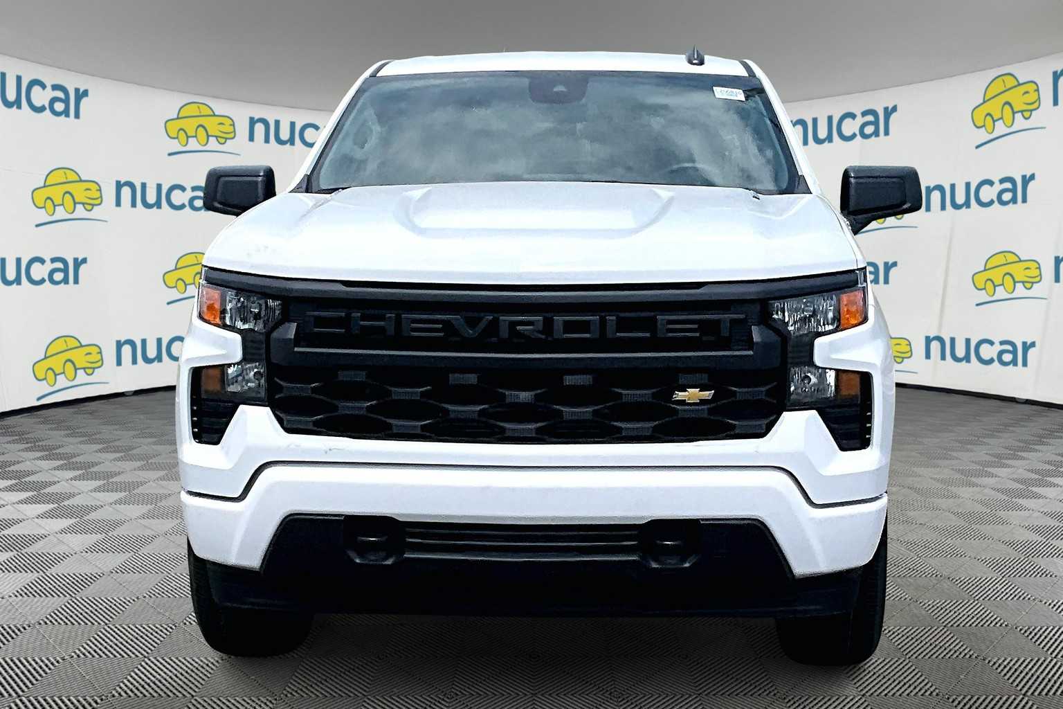 2025 Chevrolet Silverado 1500 Custom - Photo 3