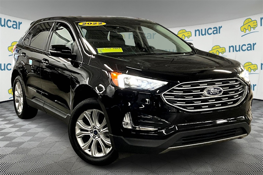 2022 Ford Edge Titanium
