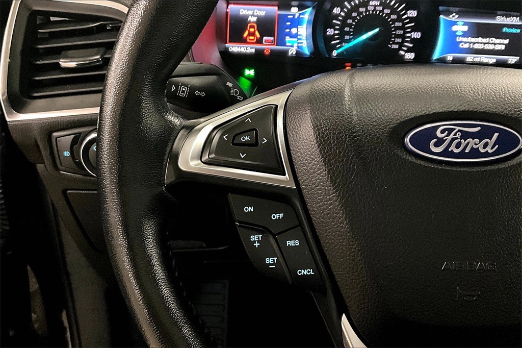 2022 Ford Edge Titanium - Photo 23