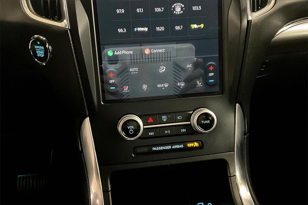 2022 Ford Edge Titanium - Photo 26