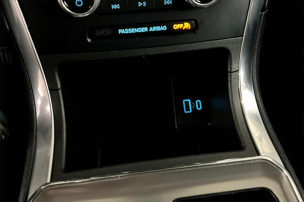 2022 Ford Edge Titanium - Photo 27