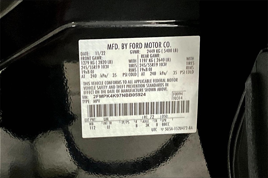 2022 Ford Edge Titanium - Photo 35