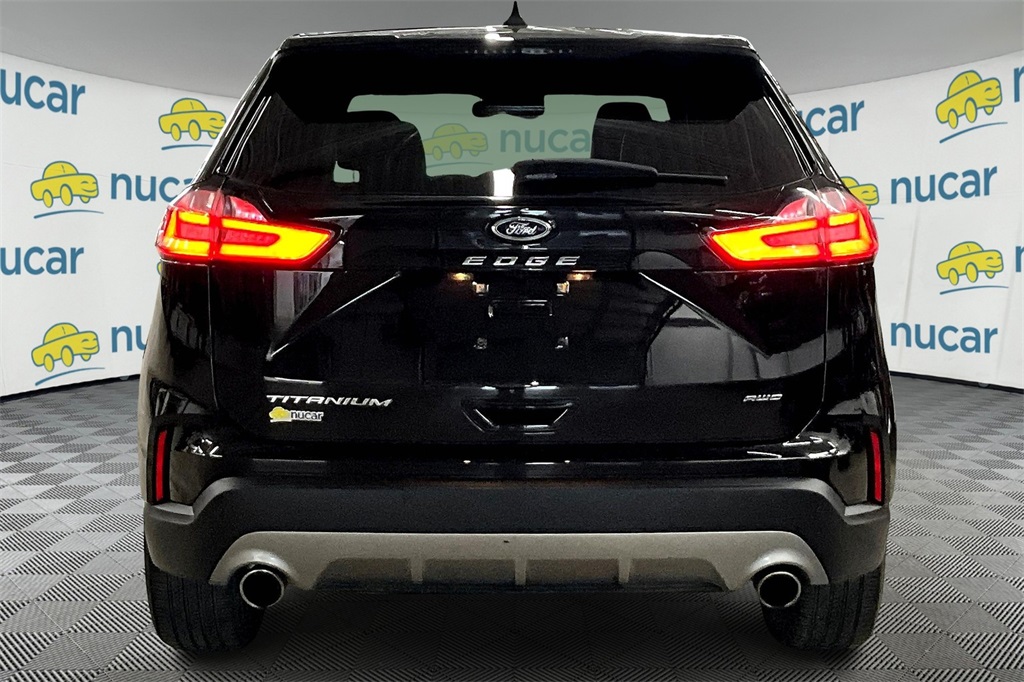 2022 Ford Edge Titanium - Photo 5