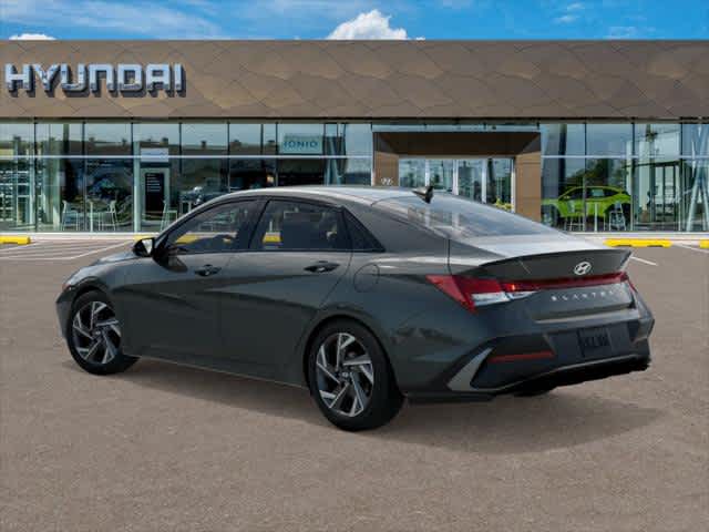 2025 Hyundai Elantra SEL Sport - Photo 5