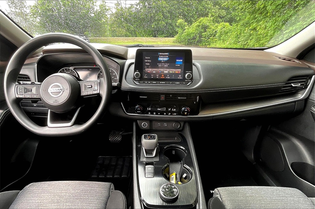 2021 Nissan Rogue SV - Photo 20