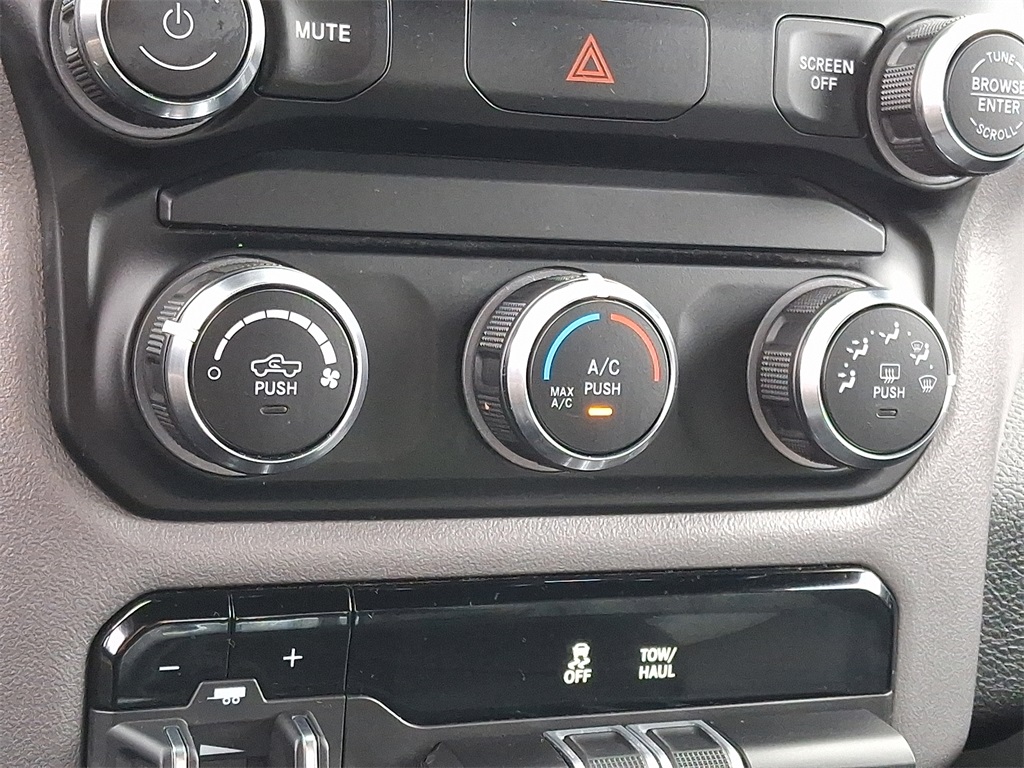 2024 Ram 2500 Big Horn - Photo 16