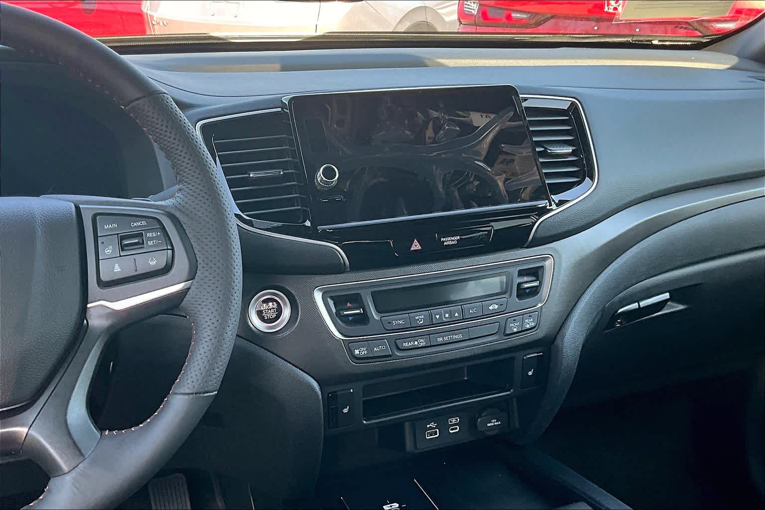2025 Honda Ridgeline TrailSport+ - Photo 13
