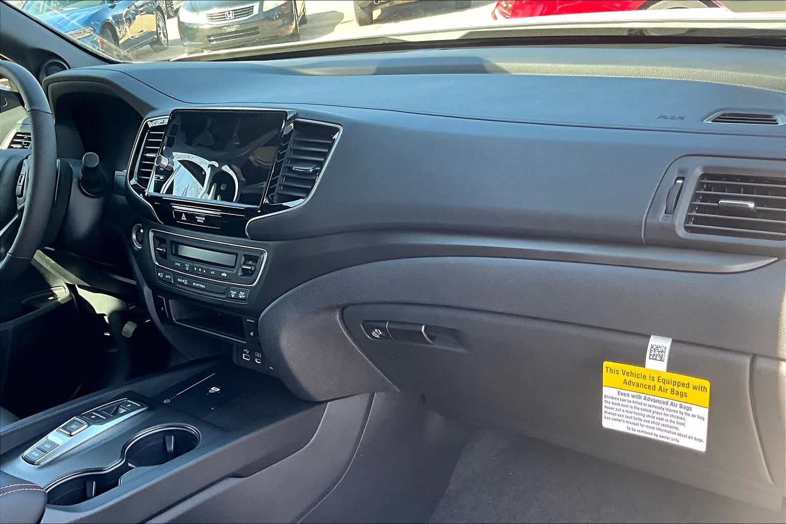 2025 Honda Ridgeline TrailSport+ - Photo 10