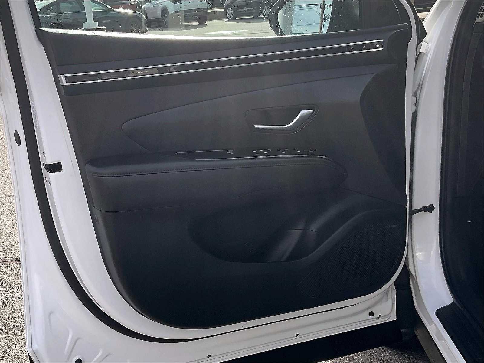 2023 Hyundai Tucson Hybrid Limited - Photo 9