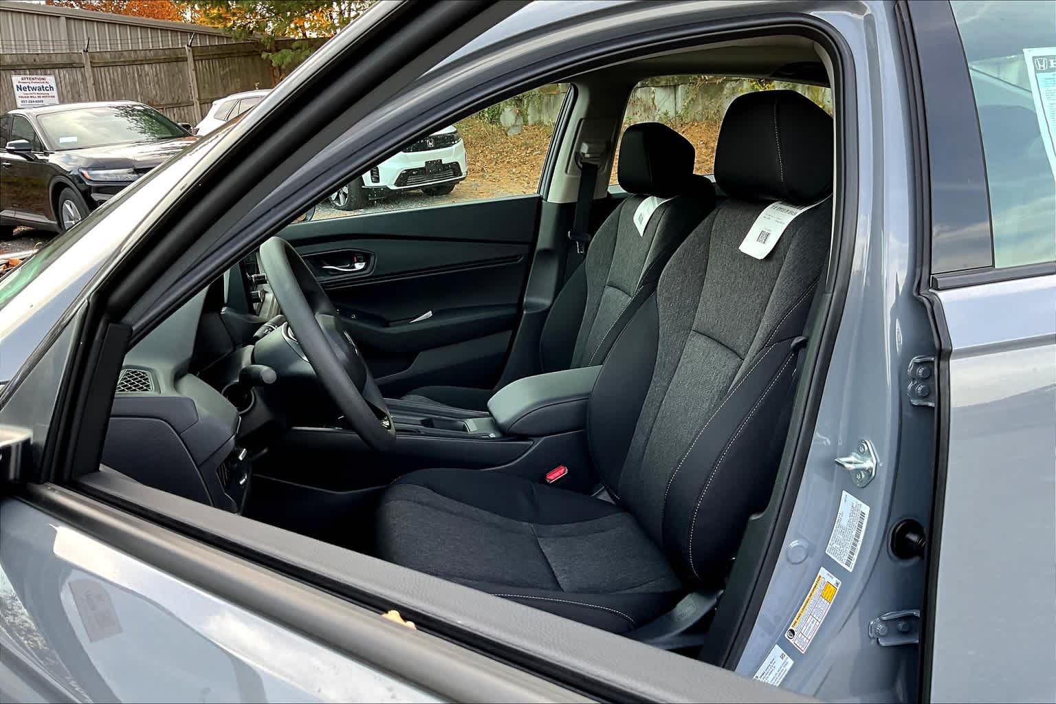 2025 Honda Accord SE - Photo 11