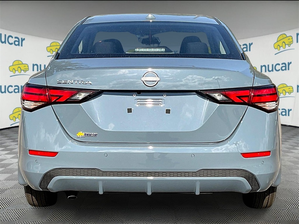 2025 Nissan Sentra SV - Photo 6