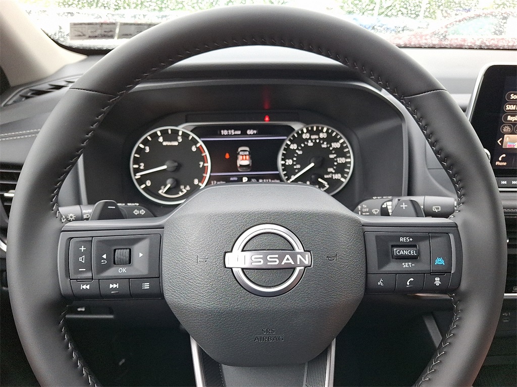 2025 Nissan Rogue SV - Photo 14