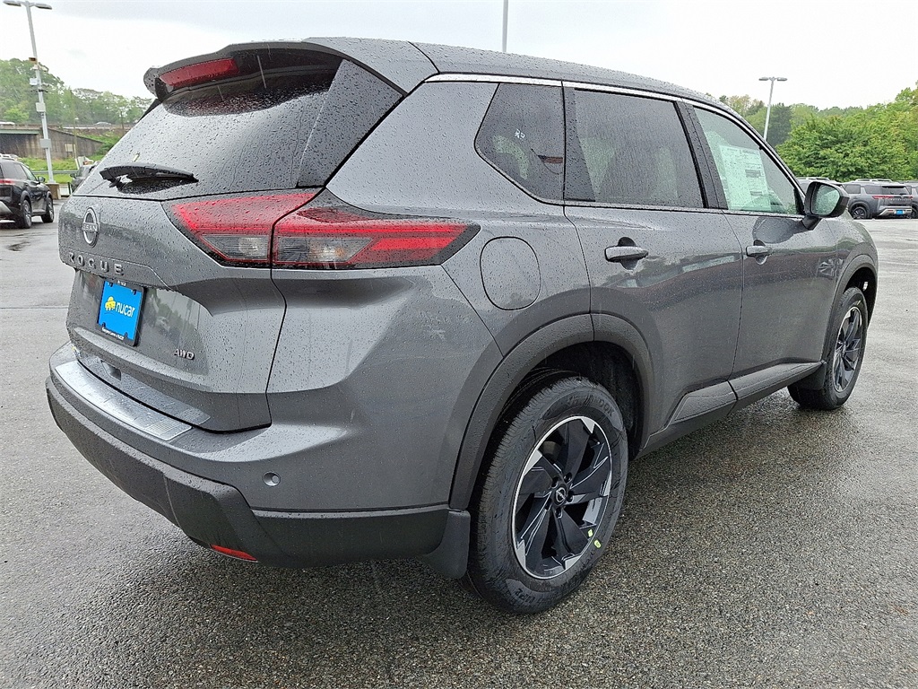 2025 Nissan Rogue SV - Photo 4