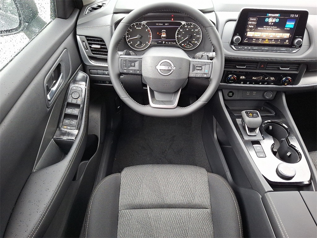 2025 Nissan Rogue SV - Photo 7